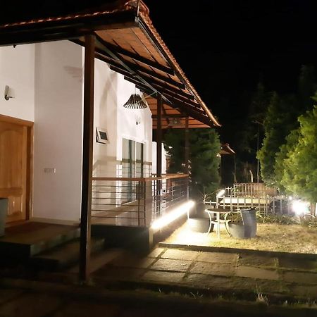 7 Heaven Villas & Resorts Chikmagalur Bagian luar foto